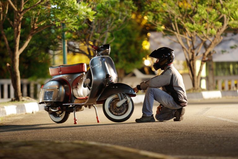 vespa-3812301_1920